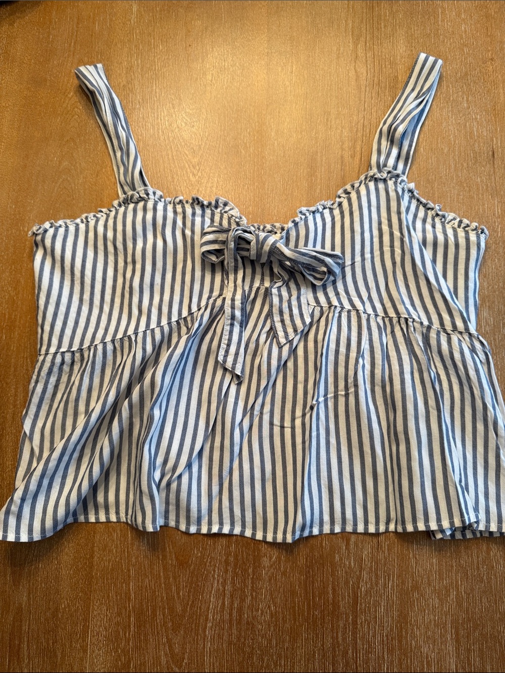 American eagle Striped Blue & White Tie-Front Women's Tank Top cropped